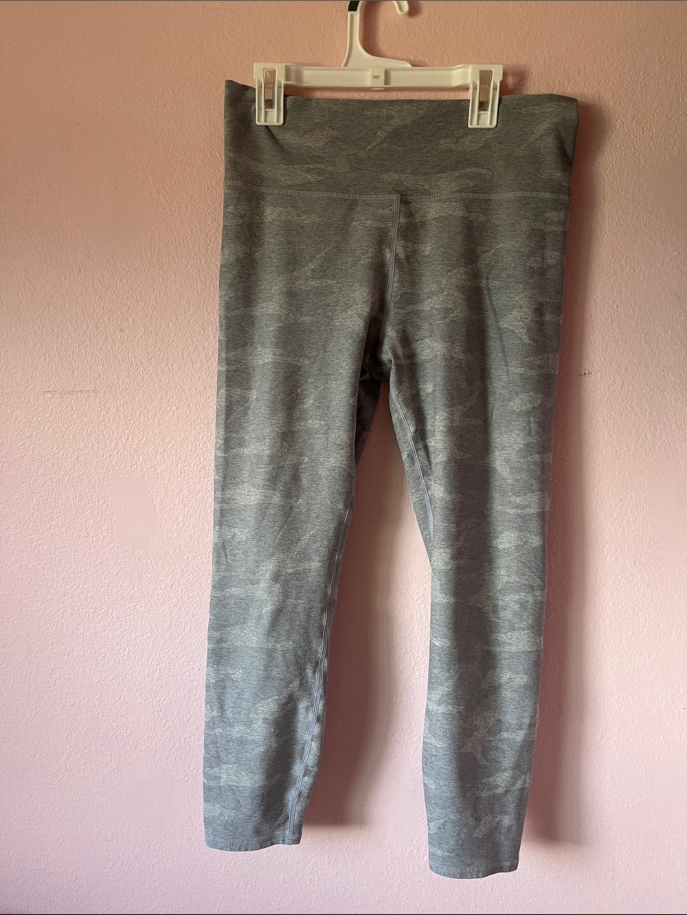 Vuori Clean Elevation Legging Short Pale heather camo